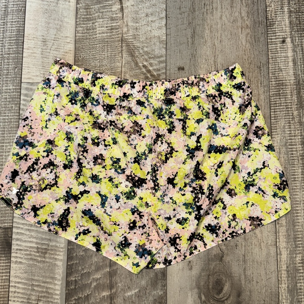 Old Navy‎ Pink and Yellow Athletic Shorts Vibrant Floral Design-size L - Picture 2 of 6